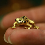POISON ARROW FROG - CLIO SASKIA