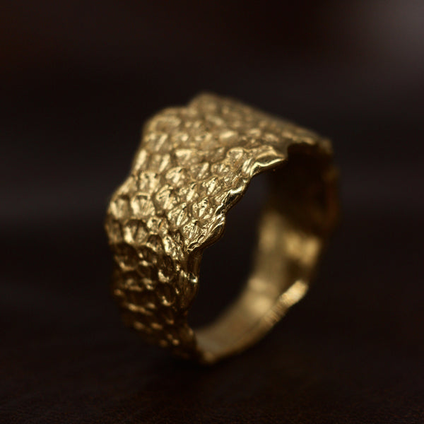 DRAGON SCALE RING