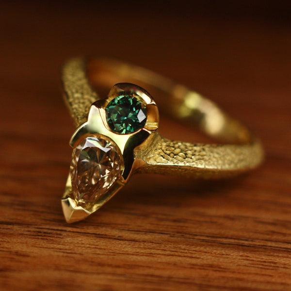 Toi et Moi Sapphire and Diamond Orchid Ring - CLIO SASKIA